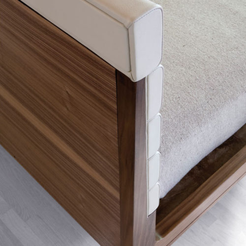 troscan granada bed