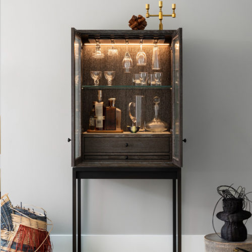 Hugo Cabinet